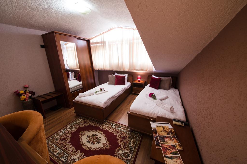 Hotel Ideal Podgorica Exteriér fotografie