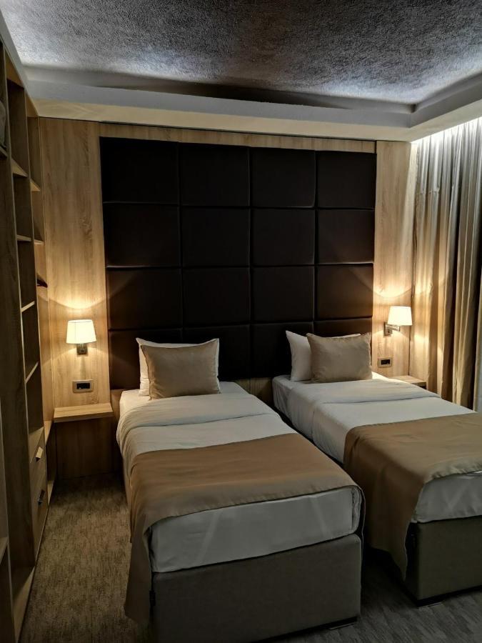 Hotel Ideal Podgorica Exteriér fotografie