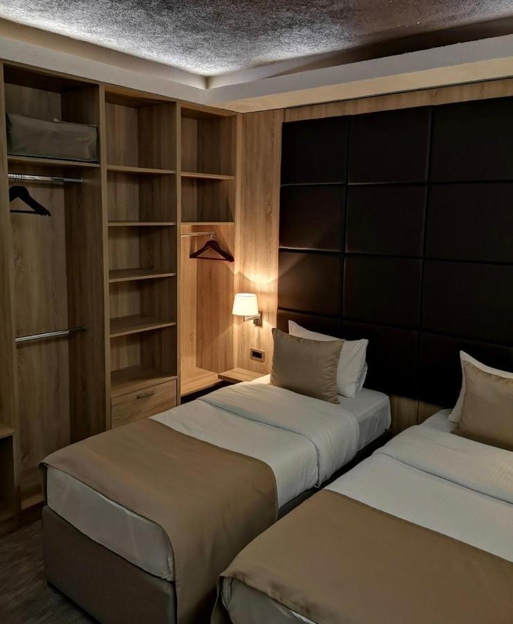 Hotel Ideal Podgorica Exteriér fotografie